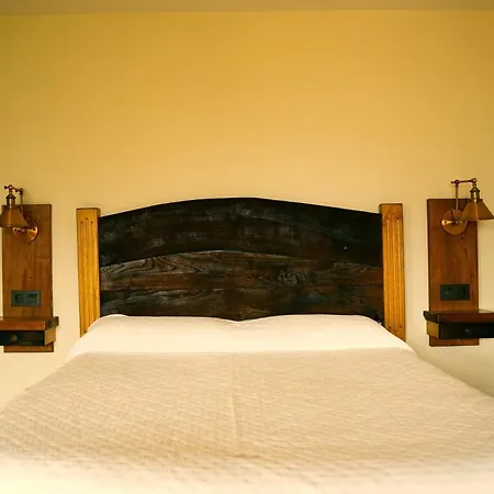 Hotel La Montaña Mágica Rural