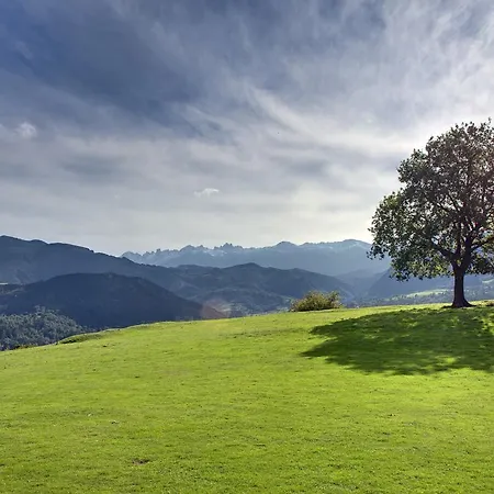 La Montaña Mágica Rural Hotel 3*