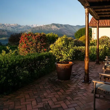 Hotel La Montaña Mágica Rural