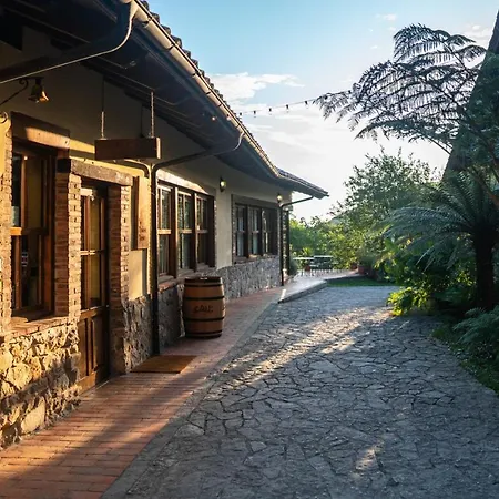 Hotel La Montaña Mágica Rural