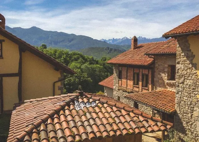 Hotel La Montana Magica Rural Vibano