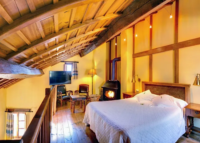 Hotel La Montana Magica Rural Vibano