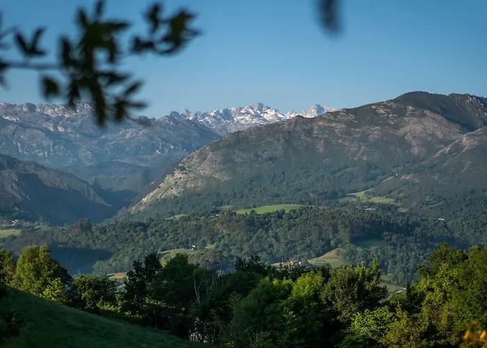 La Montana Magica Rural