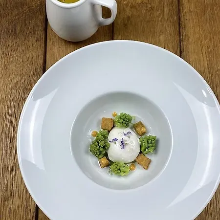 호텔 La Montana Magica Rural Vibano