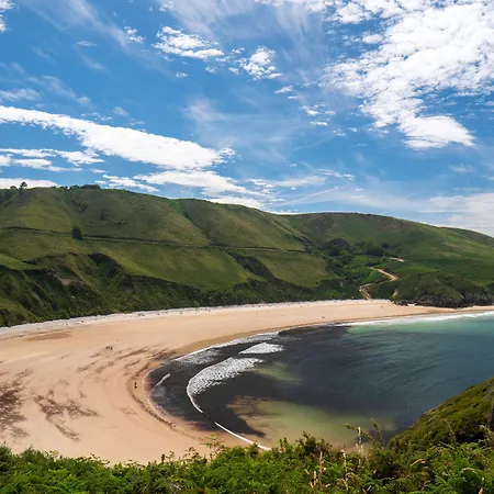 호텔 La Montana Magica Rural 3*