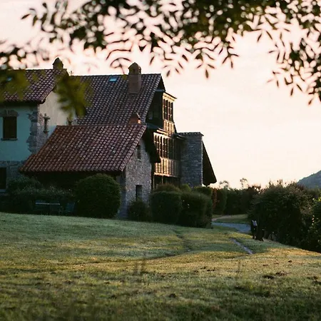 La Montana Magica Rural 3* Vibano