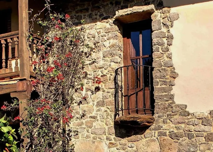 La Montaña Mágica Rural Hotel Vibano