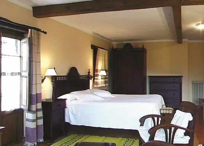 Hotel La Montaña Mágica Rural 3*